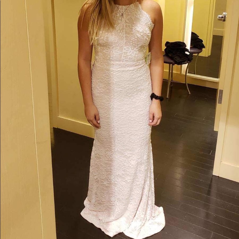 Dress - Picture 2 of 2